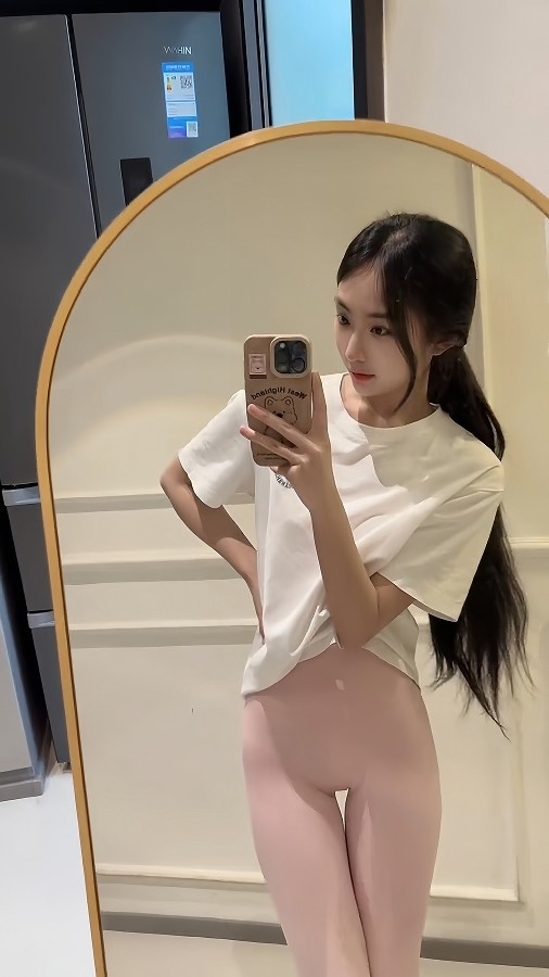 国祯广场嫖的嫩鸡小雨妹妹