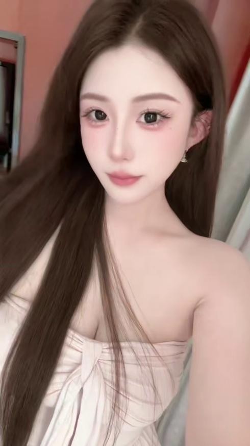 【成都】粉嫩多汁小姐姐！主动求操