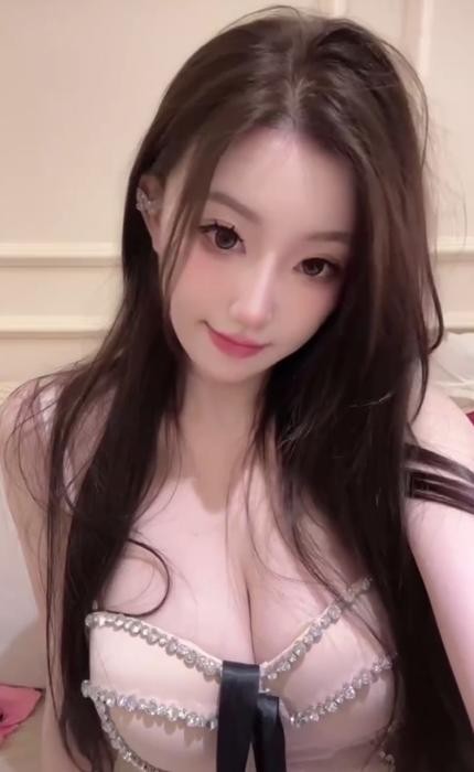 绵阳超级欲女高潮比一般人更强烈