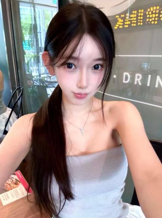 天津很清纯粉嫩小穴可以再开发