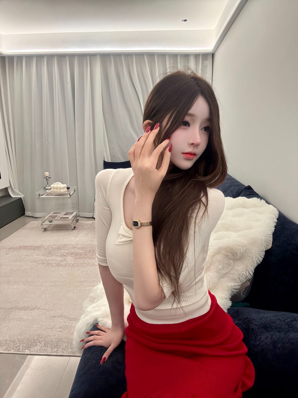 依依小美女暖屌尤物