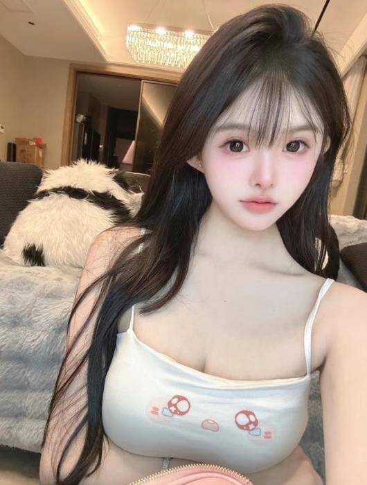 厦门青春小嫩鸡啪啪很舒服