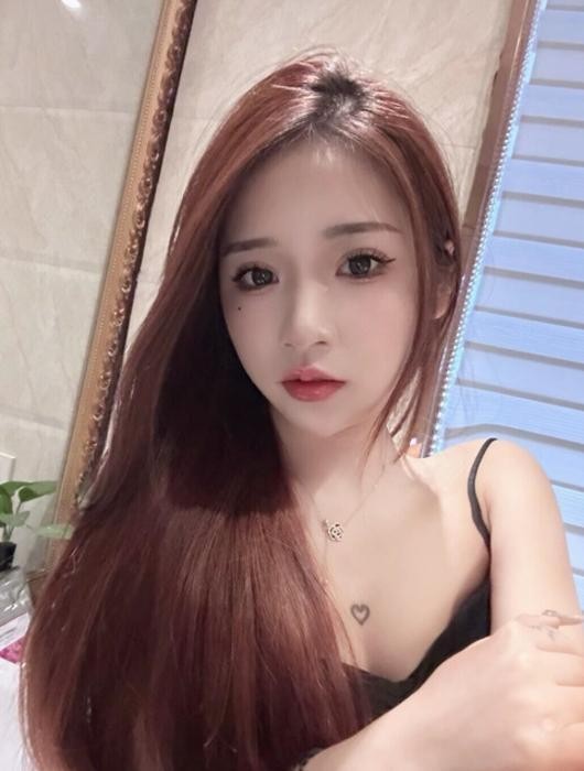 昆明颜值给力鲍鱼水滋滋