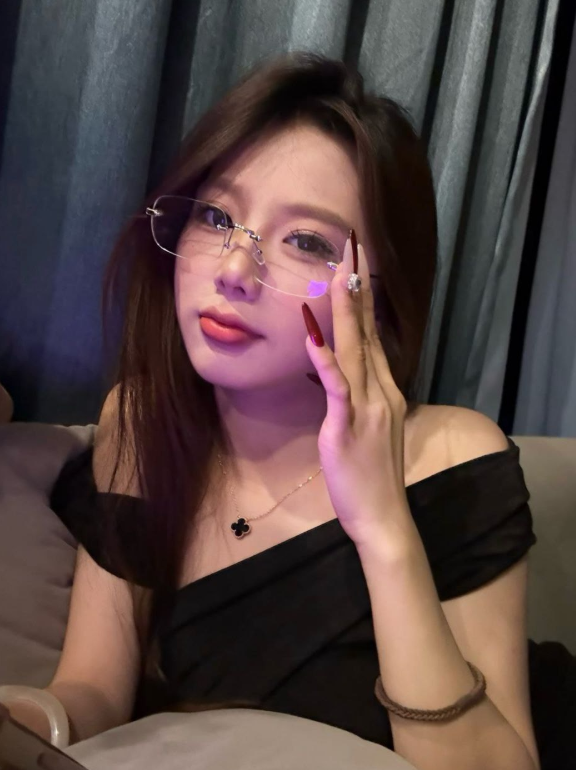 【丰台区】情趣黑丝嫩妹，过程相当满足