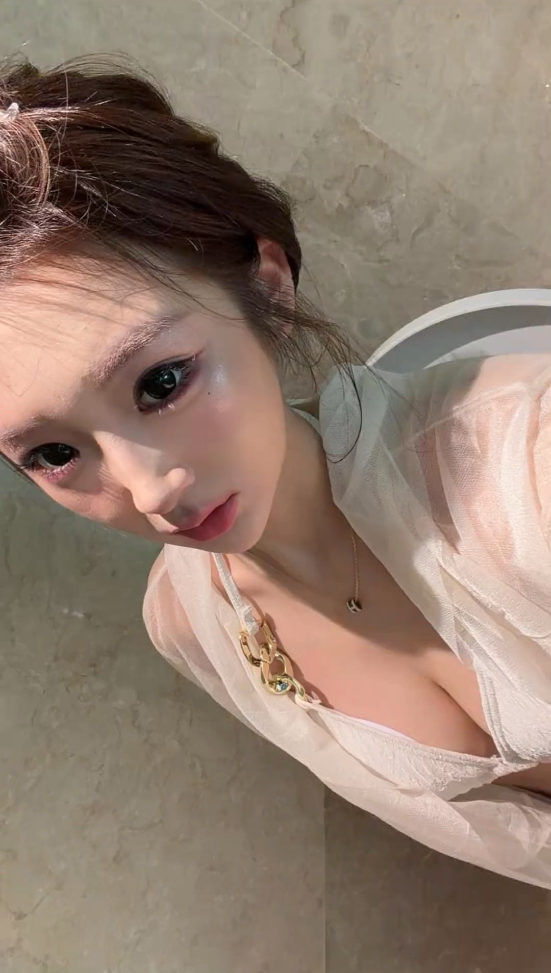 徐汇找琳琳小美女泻火爽