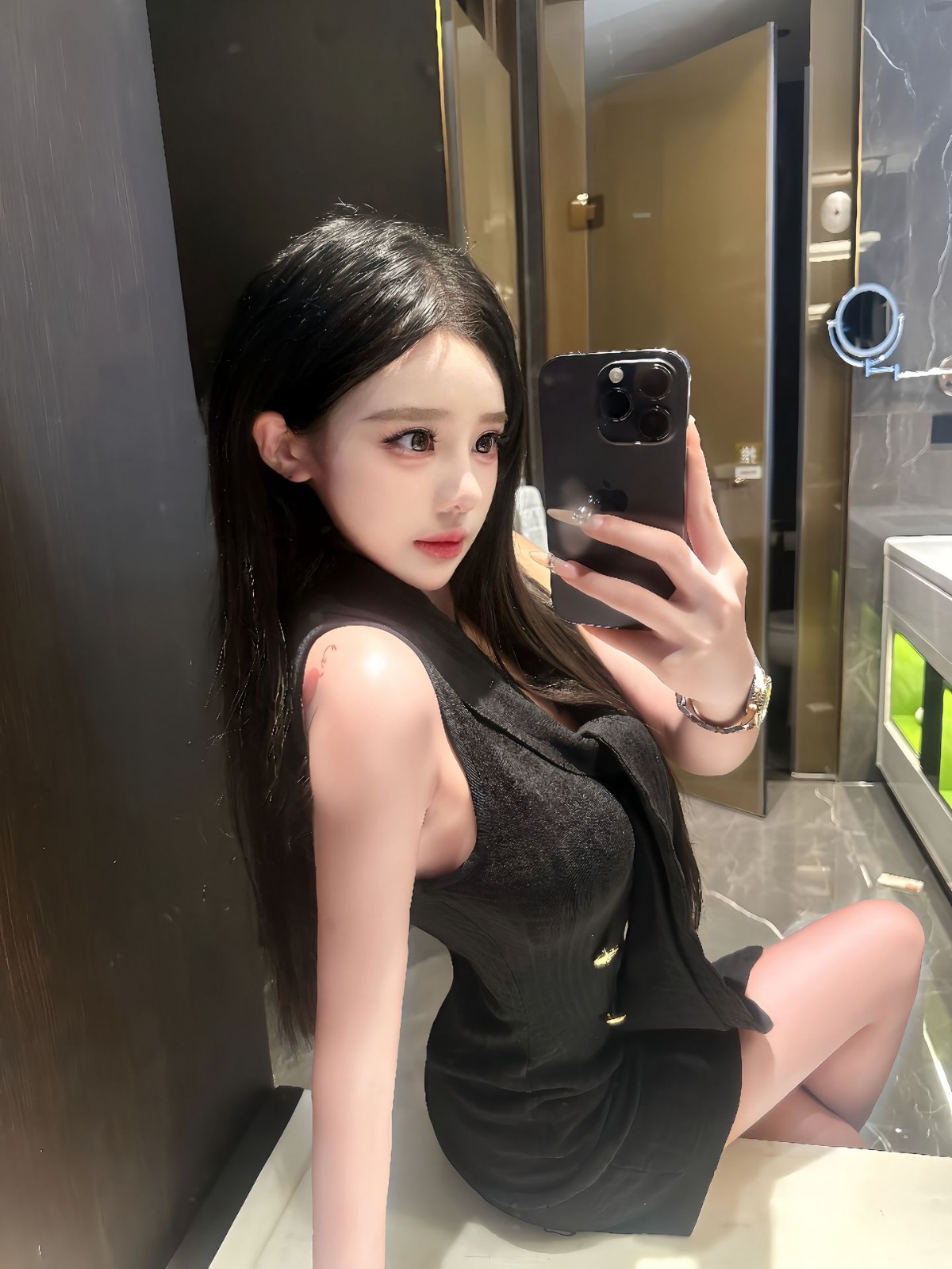 骚妹妹小白虎一枚