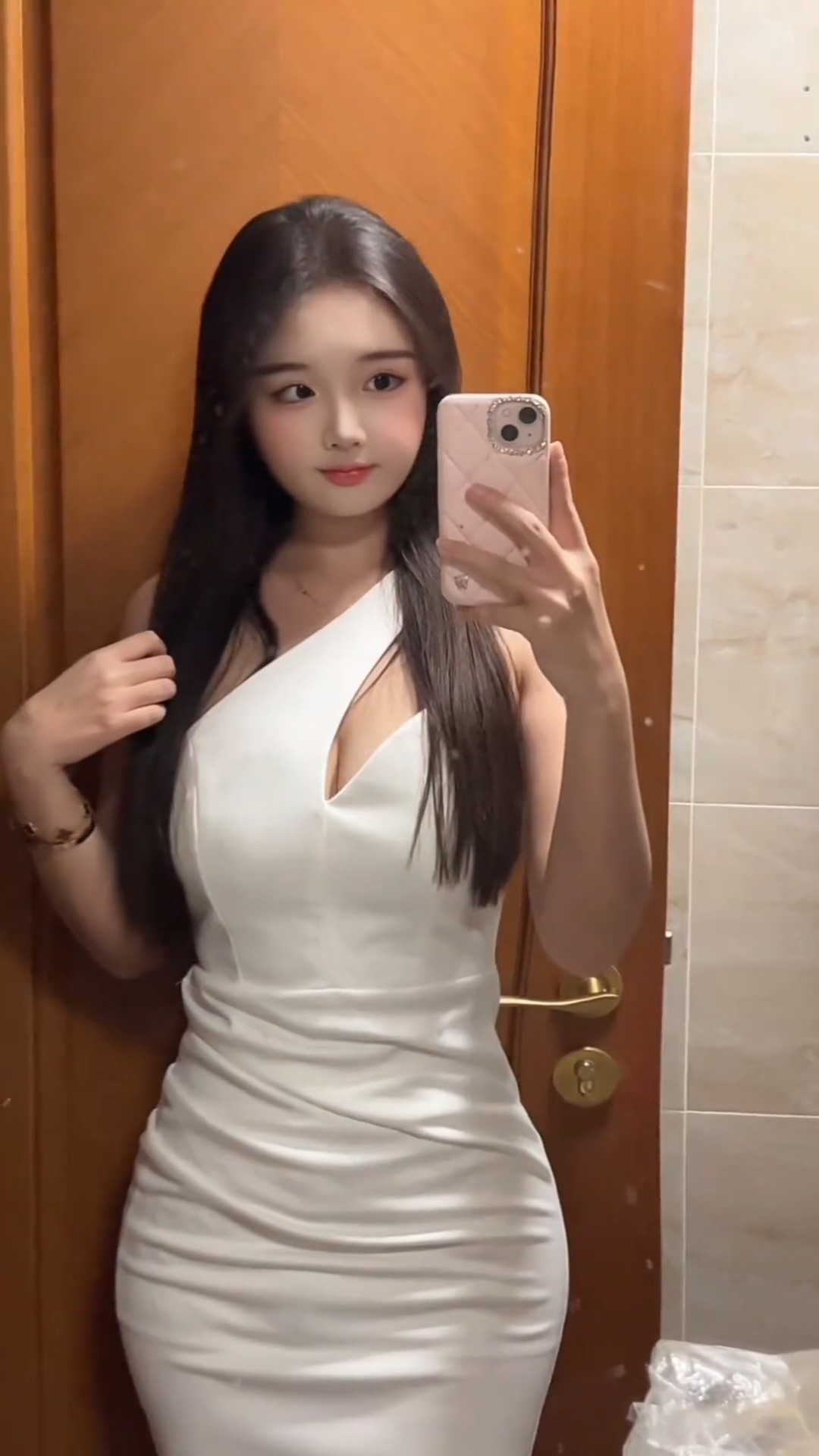 有福同享大奶可爱妹