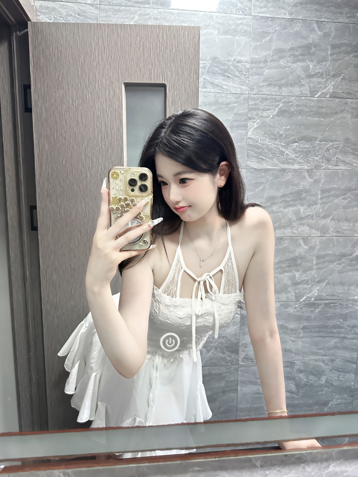 三河新开课小妹妹b嫩b紧