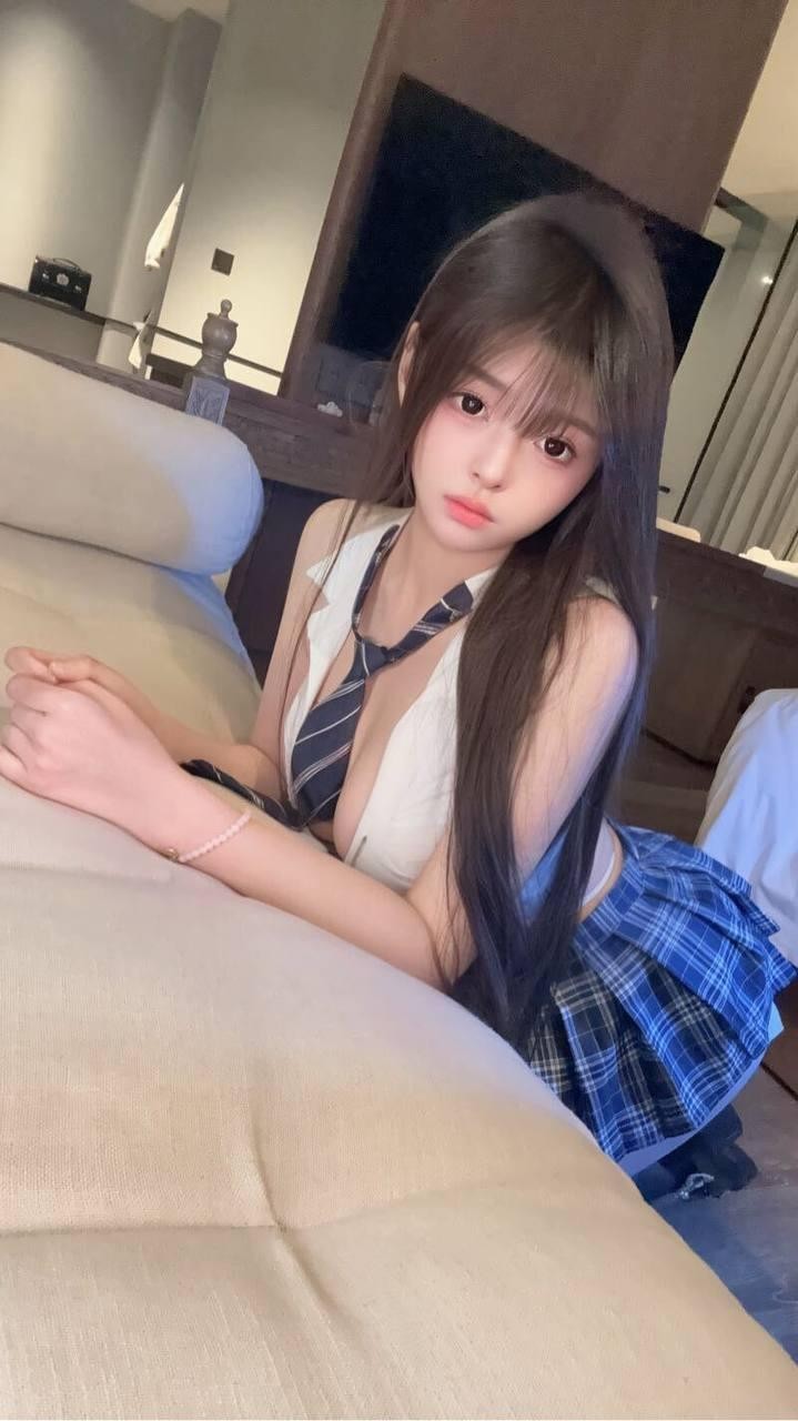 沈阳分享一个20出头美乳妹妹