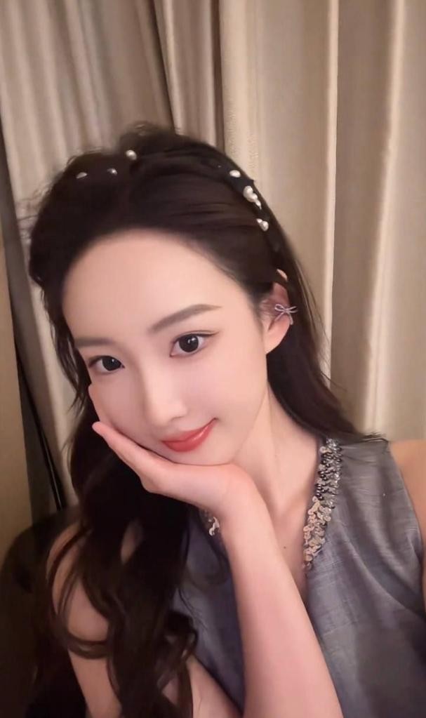 【保定】勾人心魂面孔狐媚小女人