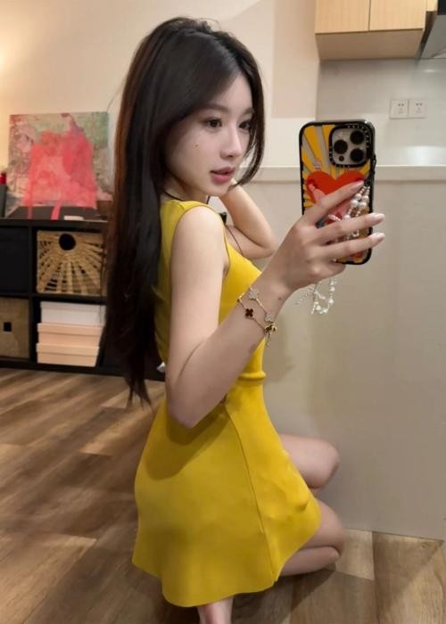 品尝到漂亮女孩的温柔