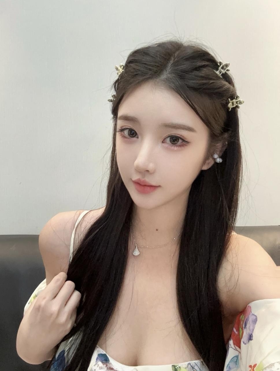 三河风骚有韵味小姐姐