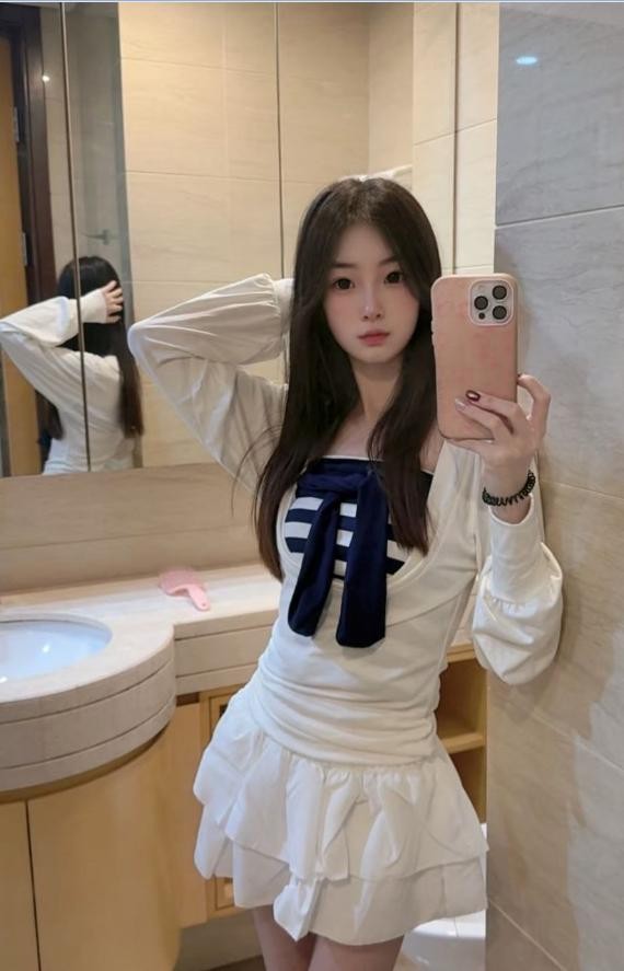  上海粉嫩学生妹喜欢怎么艹都行