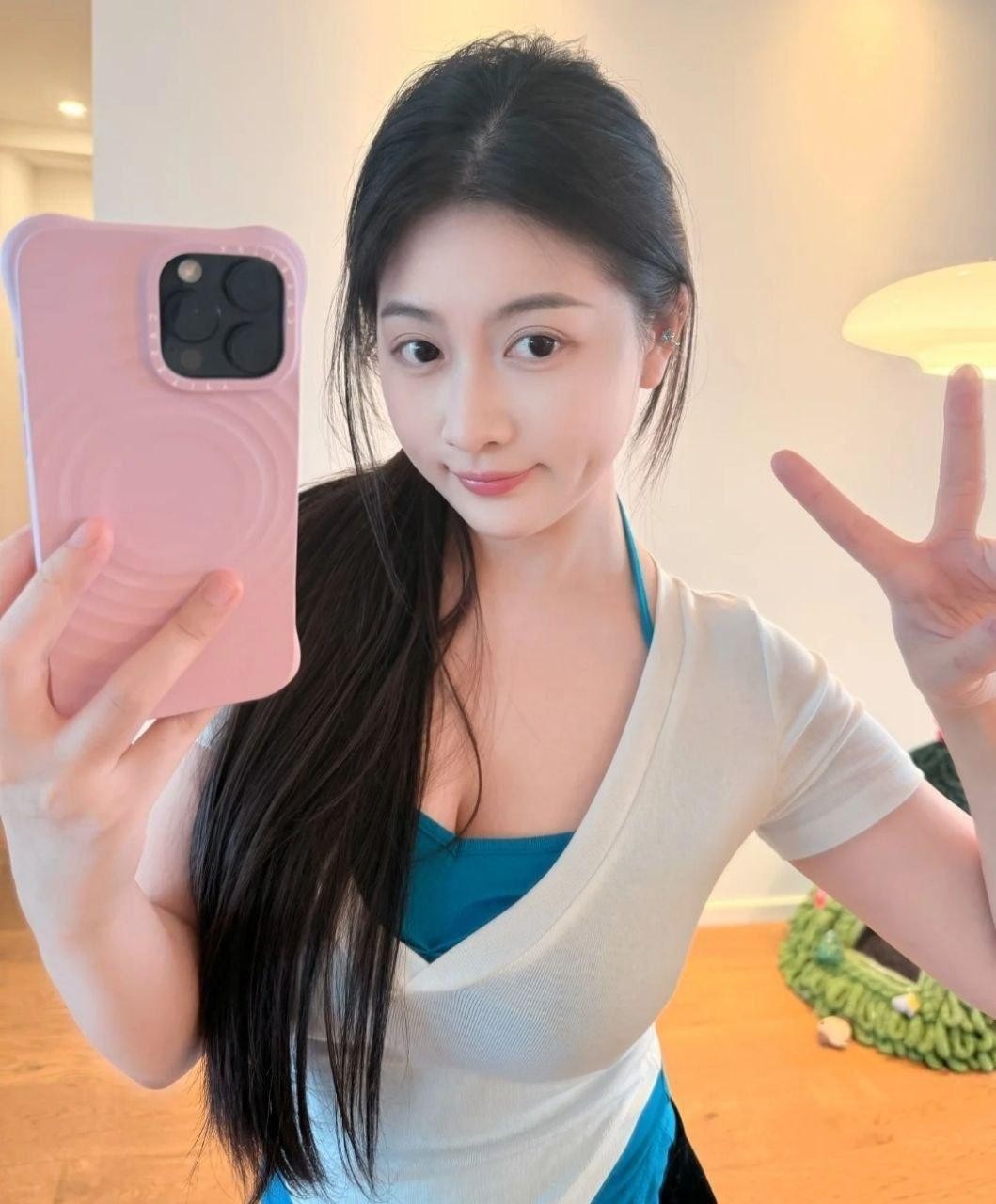  石家庄极力推荐新到小奶妹