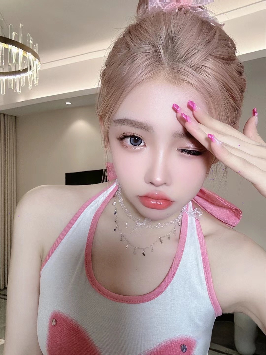 妖艳小骚货战斗力超强