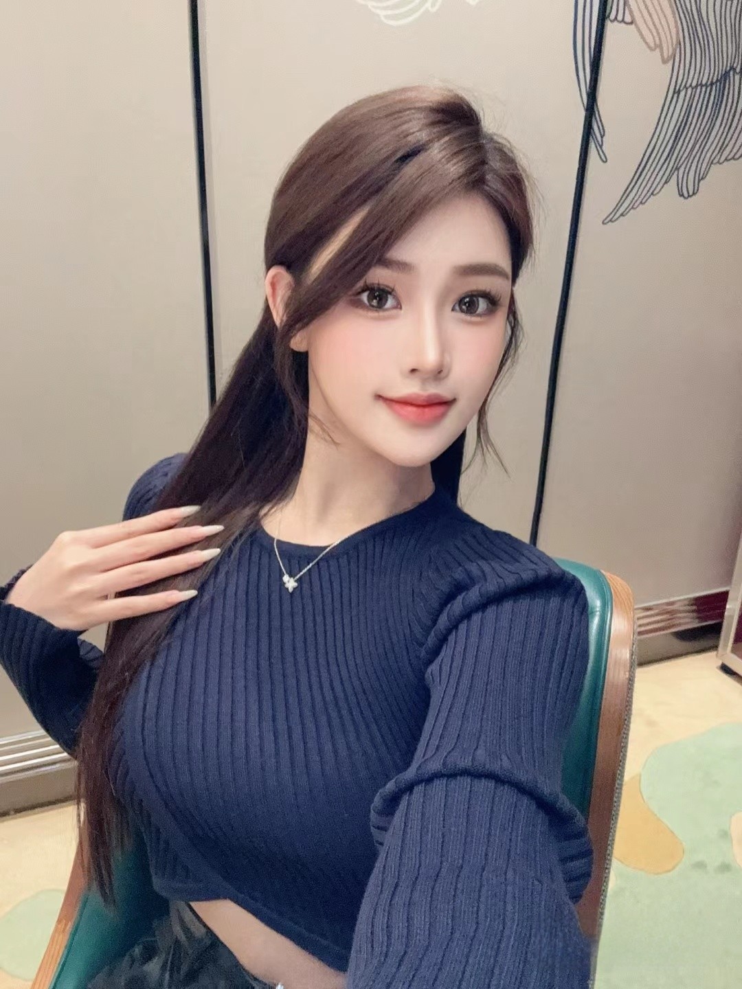 甜美闷骚川妹不一般