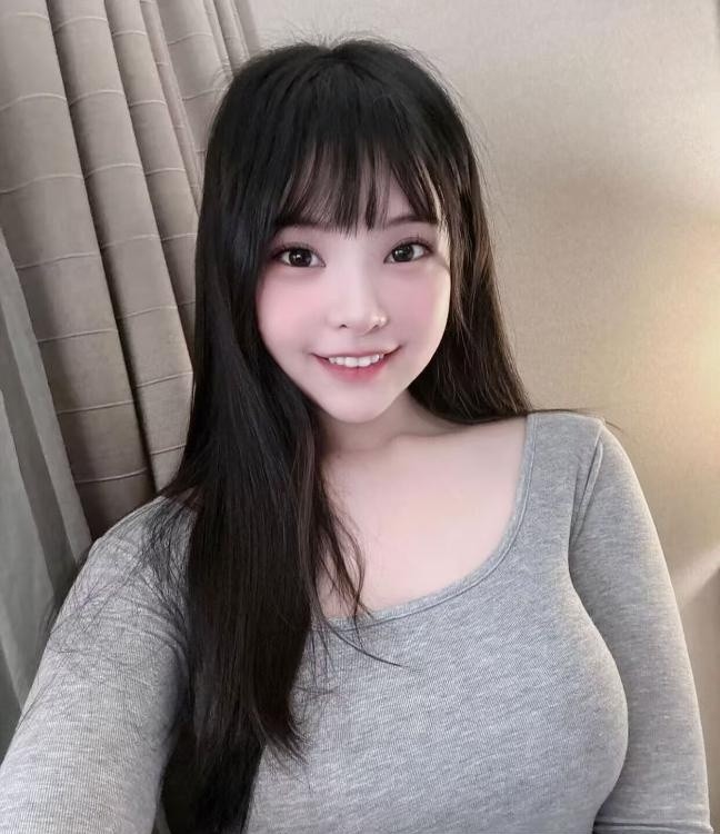 白嫩妹子专属情人感