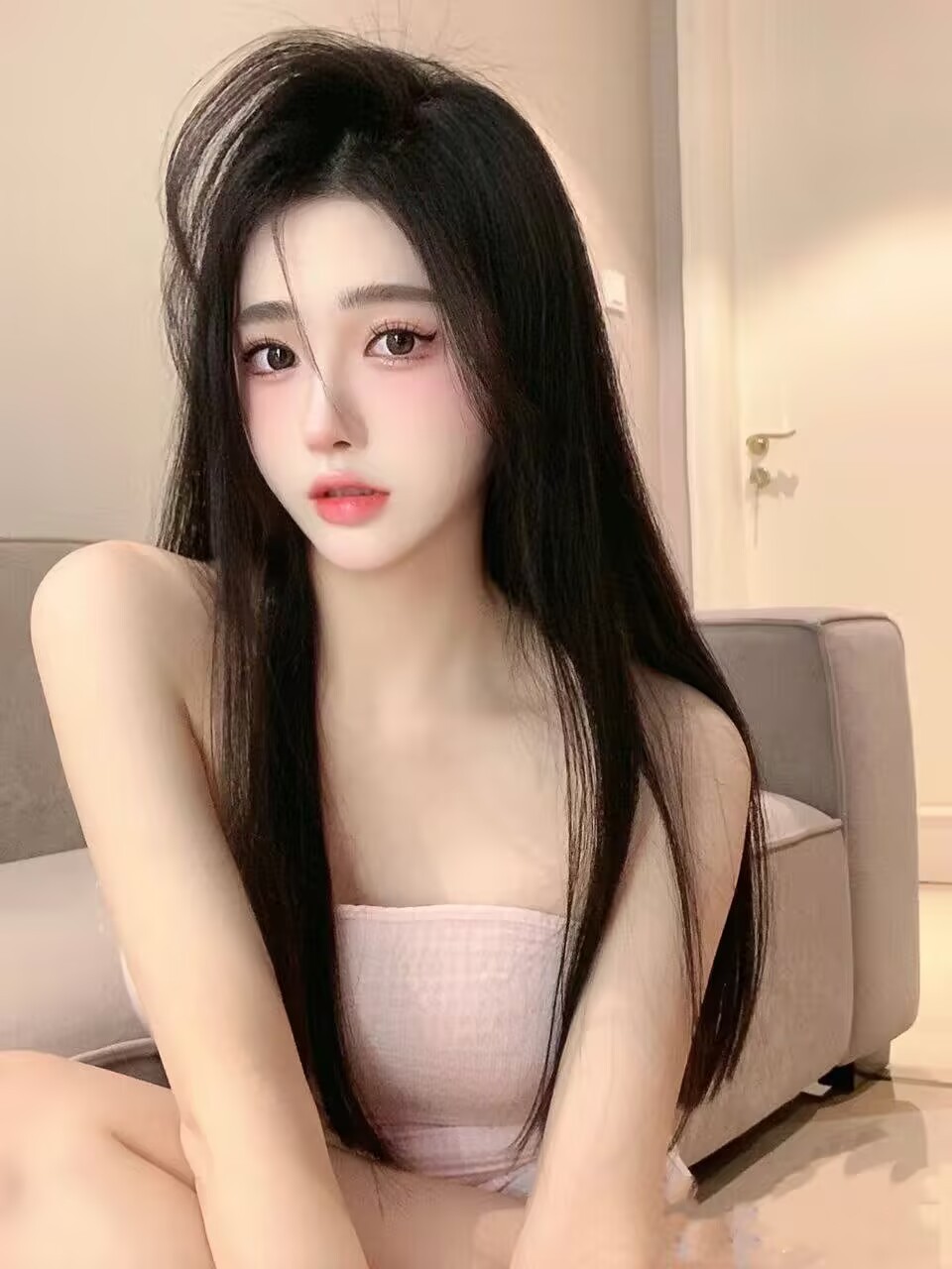 颜值身材巨佳互动的时候骚气十足